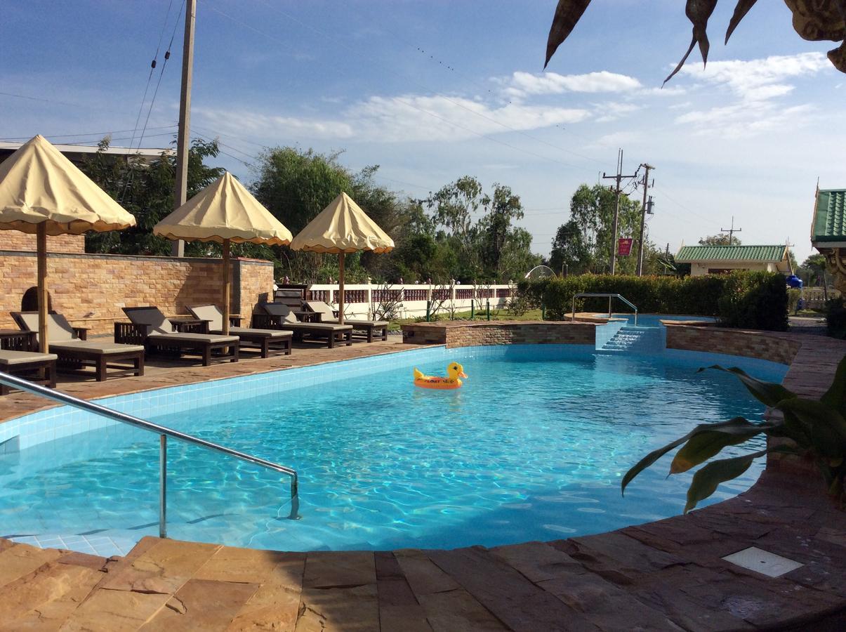 The Orchid Resort & Relax Maha Sarakham Buitenkant foto