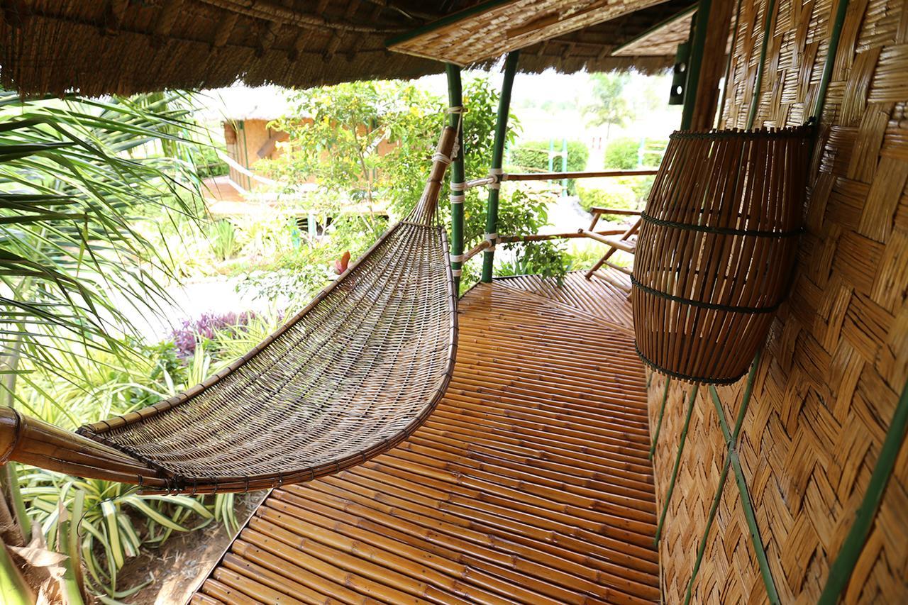 The Orchid Resort & Relax Maha Sarakham Buitenkant foto