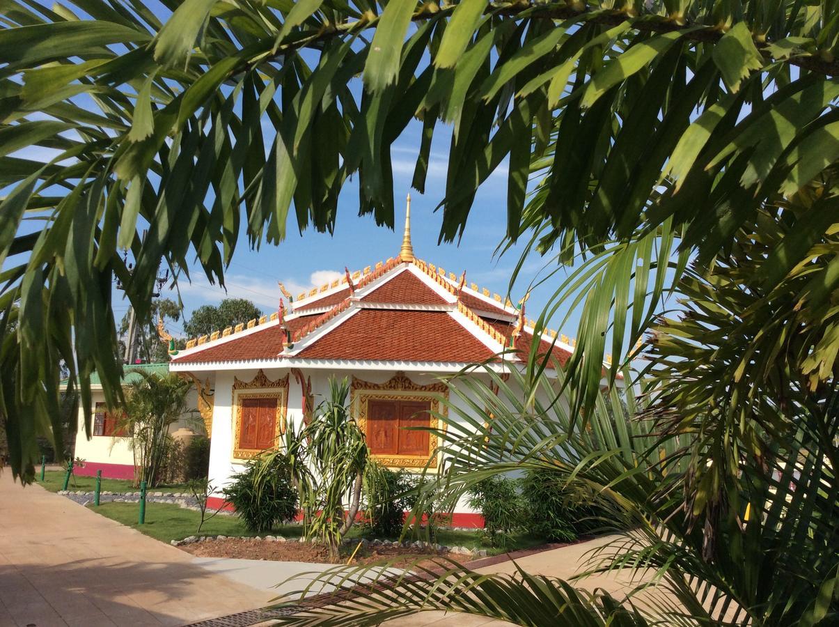 The Orchid Resort & Relax Maha Sarakham Buitenkant foto